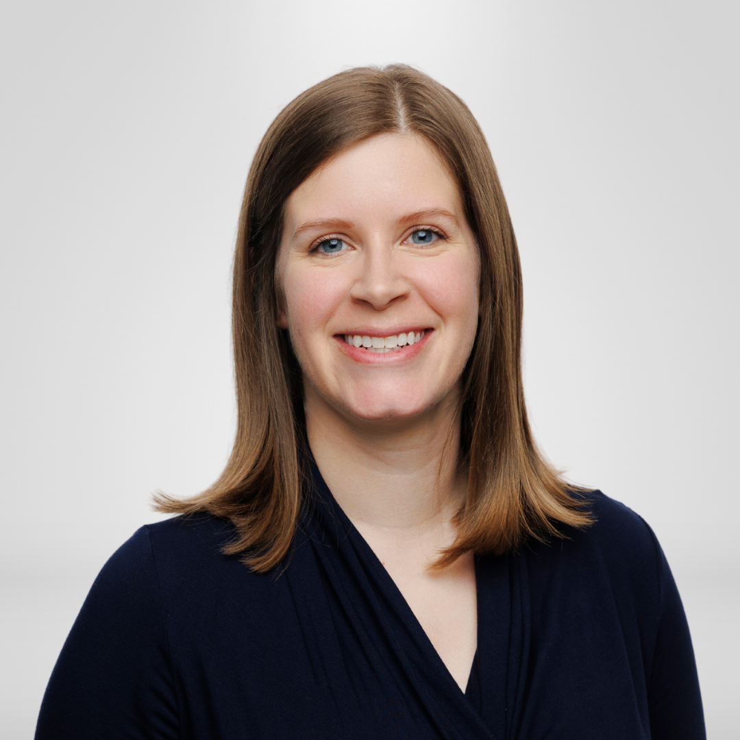 Jennifer Lewis Immell Headshot